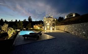 Windmills Village Amarynthos